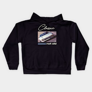 Classic, Not Old - Classic never gets old Kids Hoodie